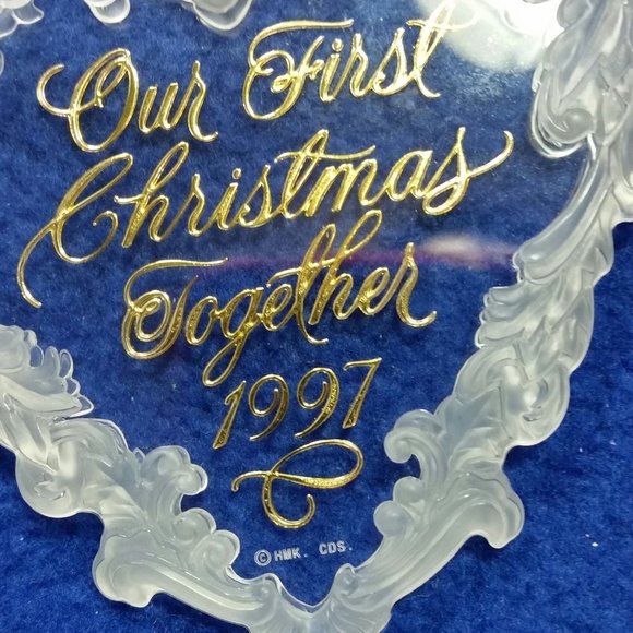 Hallmark Keepsake 1997 Our First Christmas Together Ornament Gold Crown In Box - Picture 10 of 10